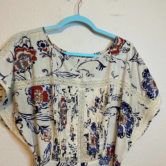 ANN TAYLOR Cream Lace Floral Short Sleeve Dress - Picture 2 of 8